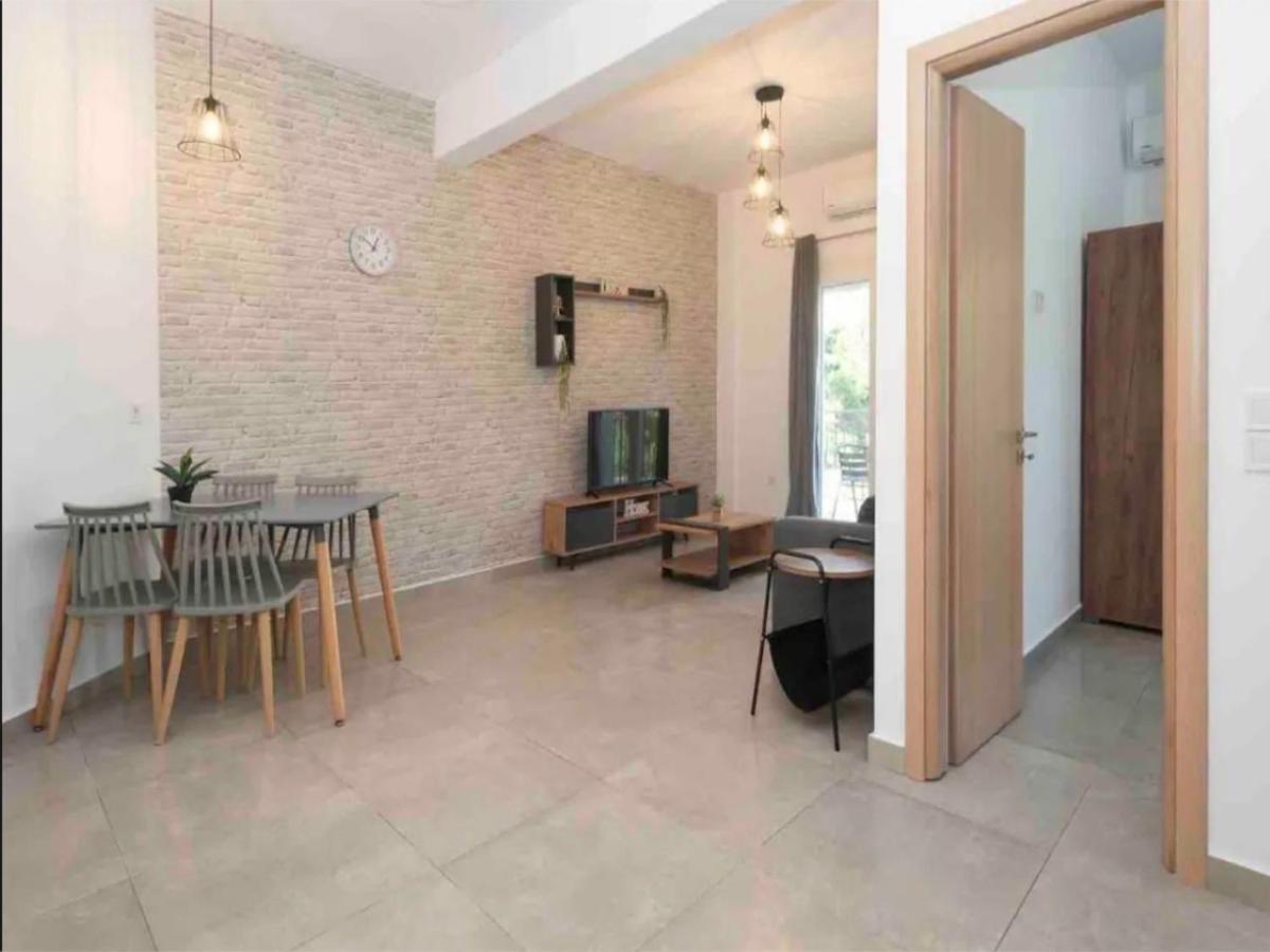 Mimikas Apartment Pylos Buitenkant foto